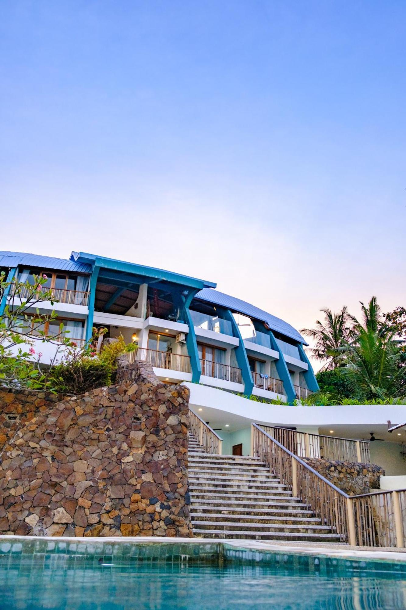 Inlight Lombok Beach Hotel Kuta  Exterior photo